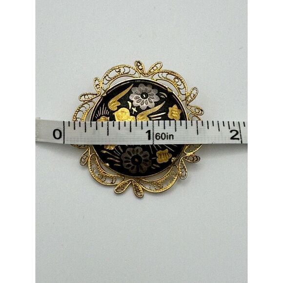 Vintage Brooch Damascene Gold Tone  Filigree Floral Bird 1.5” Pin Trombone Clasp - Picture 5 of 7